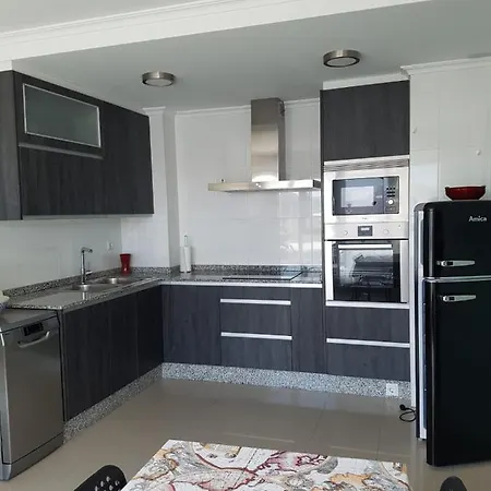 A Torre アパート サリア